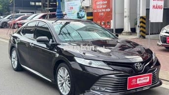 Camry nhập Thái 2019 màu nâu - xe gia đình đi kỹ