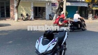 Cần ra đi Winner V4 2024 biển 43 chính chủ
