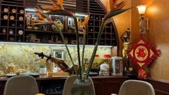 Nhà Đẹp Mặt Phố Kinh Doanh Mai Anh Tuấn 44/55m, 6 tầng, giá 31 tỷ