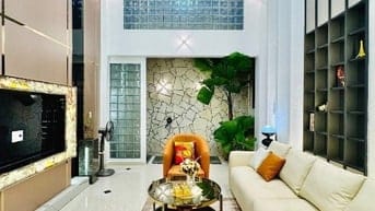 Bán gấp nhà Thích Quảng Đức, P5, Phú Nhuận| Giá 3,950 tỷ| DT 64m2