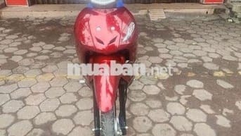Xe máy zin chính chủ ,sơn nhựa đẹp