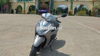 Cần bán gấp Lead cuối 2018 xe cứng