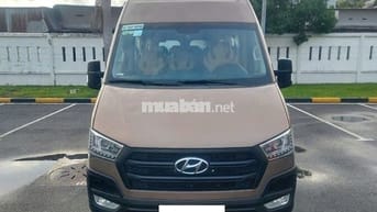 Hyundai Solati 2019 16 chỗ rộng rãi tiết kiệm