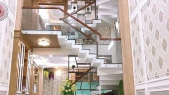 CẦN NGÂN SÁCH ĐẦU TƯ - BÁN NHANH CĂN XE HƠI NGỦ TRONG NHÀ _ 200m²