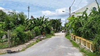 ĐẤT GẦN MT LÊ VĂN LƯƠNG, HẺM XE TẢI, 110M2