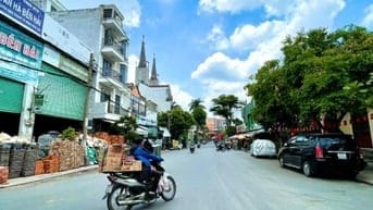 Dương Quảng Hàm, Hẻm Xe Hơi 5m, Ngang 5,5m,Nở hậu 7.5m, 80m2- 8 Tỷ