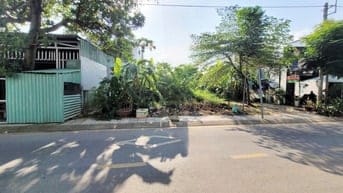 Bán lô đất 132m2 giá 890tr mặt tiền kinh doanh đường Suối Lội-Sổ riêng