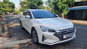 Hyundai Elantra 2021 2.0 AT - 6600 km
