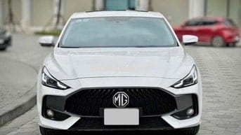 MG MG5 2024 - 7000 km LUXURY