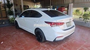 Hyundai Accent 2018 1.4 MT - 85000 km