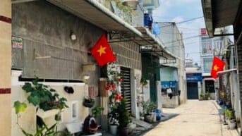 Chính chủ, 70m2( 5 x 14 ) chỉ 3.49 tỷ, 2T 4PN Đông Hoà Dĩ An