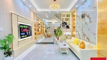 Bán nhà đường Lý Chính Thắng Q3 kế Bệnh viện Tai Mũi Họng 56m2 3tỷ150