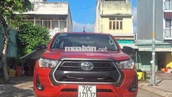 Toyota Hilux 2.4L 4x2 MT 2021 - 13500km