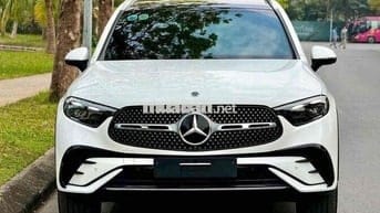 Mercedes Benz GLC 300 4Matic giảm 400tr + Ưu Đãi