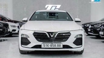 VinFast Lux A 2022 odo 17800 km bảo hành 10 năm