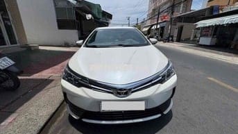 Ông chú đi Mỹ cần bán Toyota Corolla Altis 2019