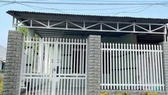Ngộp bán nhà đường Lê Minh Nhựt, Củ Chi, 100m2, Sổ hồng , 650 triệu
