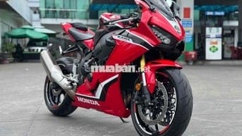 Cần bán Honda CBR1000RR Fireblade ĐKLĐ 2019