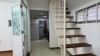 Nhà thoáng, Hẻm30-Thích Quảng Đức-4,7x10,5m-2PN 2WC - 13,5 triệu TL