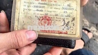 dư xe em muốn bán cho bác nào cần ạ