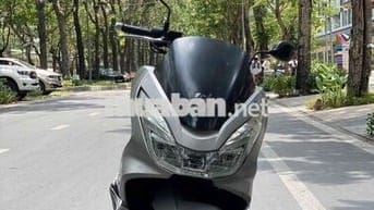 Honda PCX 125i date 2015