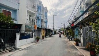 Giá 5,45 Tỷ, gần cầu Long Kiểng, DT 6x15m