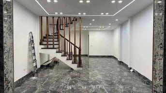 Nhà ngay hồ Quan Nhân Thanh Xuân ngõ ô tô DT: 53m2, 6 tầng 11.9 tỷ