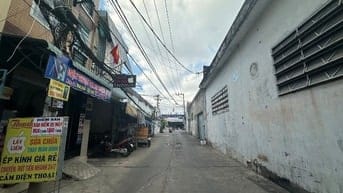 Bán Nhà cấp 4 hẻm (12m) 364 T.Ngọc Hầu Ngay ngã 6 Giá chưa qua đầu tư