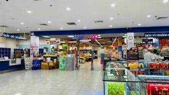 Cửa hàng tiêu dùng mỹ phẩm  tuyển lao động phổ thông 