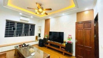 Siêu phẩm mặt phố  Gara ô tô Hạ Đình Thanh Xuân DT61m2 6 tầng 15,6 tỷ