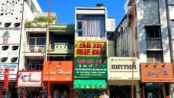 🌷 🌷 🌷 BÁN NHÀ MẶT TIỀN : 241 ĐƯỜNG 3/2 - P. 10 - Q. 10 - TPHCM