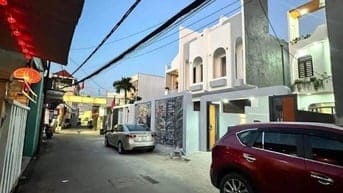 Lô đất đường nhựa Hoàng Văn Thái