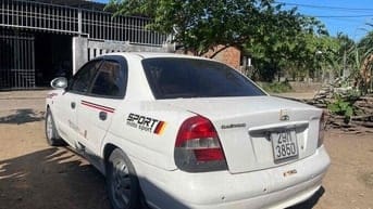 Daewoo Nubira 2000 2.0 CDX  MT - 99999 km