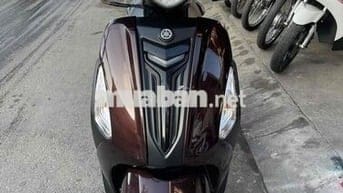 cửa hàng cần bán xe Grande