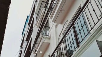 Bán nhà phố Bồ Đề 30m2, 5 tầng, mặt tiền 6.5, 6.95 tỷ 