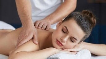 Massage tận nơi cho phái đẹp các quận hcm