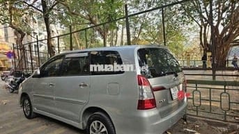 Toyota Innova 2015 E - 115000 km