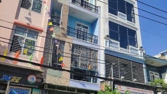 Cho thuê MT 7 lầu có hầm để xe, thang máy