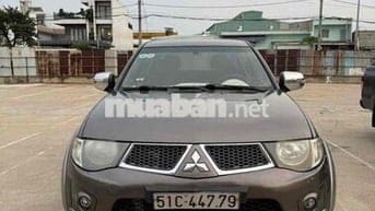 Mitsubishi Triton 2014 2 cầu