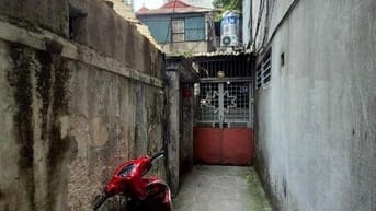 Bán nhà 2T ngõ Hoà Bình 7 phố Minh Khai quận Hai Bà Trưng. 