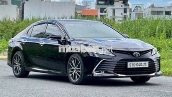 Toyota Camry 2022 2.5 Q - 90000 km
