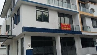 Bán biệt thự 2 mặt phố Mỗ Lao Hà Đông kinh doanh sầm uất 