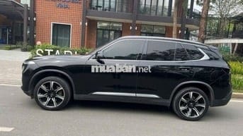 VinFast Lux SA2.0 2021 Premium 2.0 AT - 39000 km