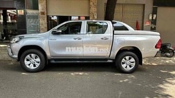 TOYOTA HILUX E MT SX 2016 NHẬP KHẨU