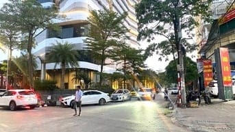 Bán Đất mặt phố Lộc, ngoại giao đoàn, 126m, mặt tiền 8,4m, 54,8 tỷ