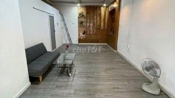 Cho thuê Mặt bằng 45m2 11tr đườg Nguyễn Minh Hoàng, Phường 12,Tân Bình