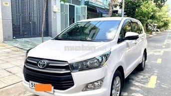 Bán xe nhà TOYOTA INNOVA 2.0E cuối 2018 nguyên Zin