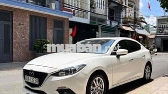 Mazda 3 2016 1.5 AT Sedan - 90000 km