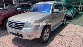 Ford Everest 2012 Limited 4x2 - 100000 km