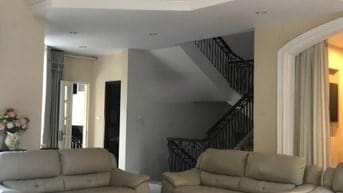 Cho thuê BIỆT THỰ đẹp xuất sắc Nguyễn Đình Chiểu, Q1 : 1500m2 , 